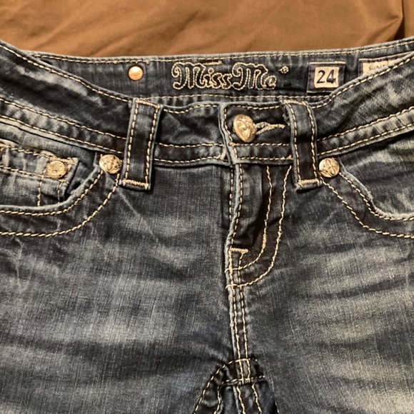 Miss Me Jeans - Picture 3 of 9
